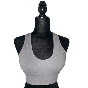 176✨NWOT BCBG MaxAzria Sports Bra SZ L✨